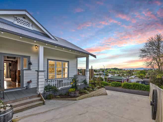 12 High Street, Tirau