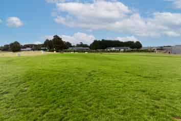 14 Ochail Way, Otatara