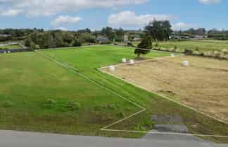 14 Ochail Way, Otatara