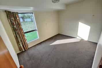 12A Lorraine Place, Glenview