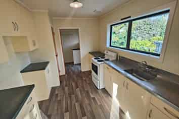 12A Lorraine Place, Glenview