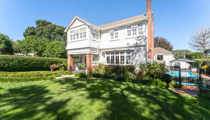 27 Gardner Road, Epsom