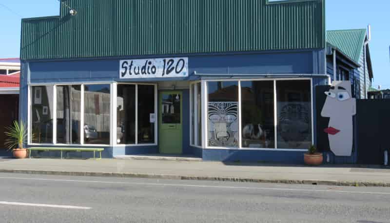 120 Palmerston Street, Riverton