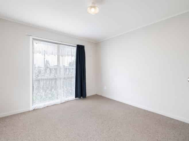 21 Oak Street, Masterton