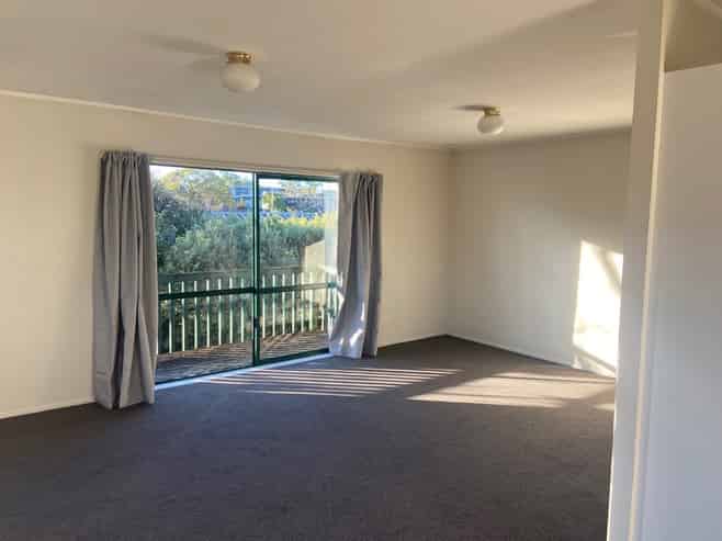 2/14A Arran Street, Avondale