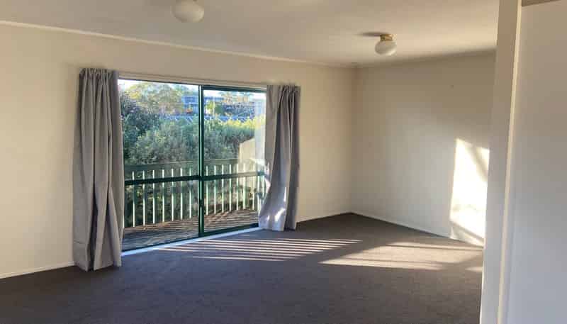 2/14A Arran Street, Avondale