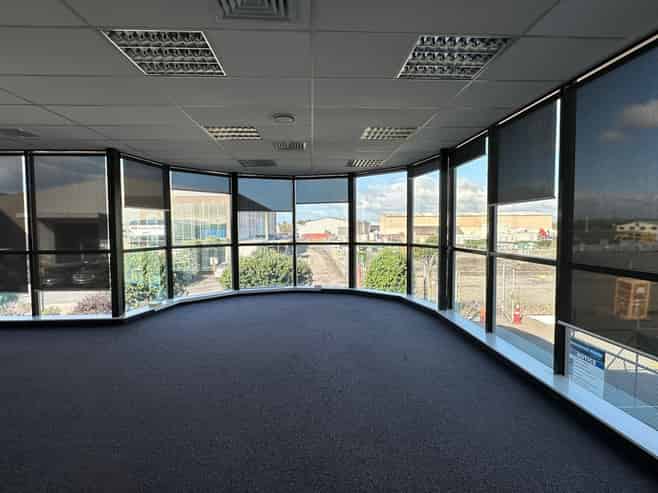 Large scale Mount industrial