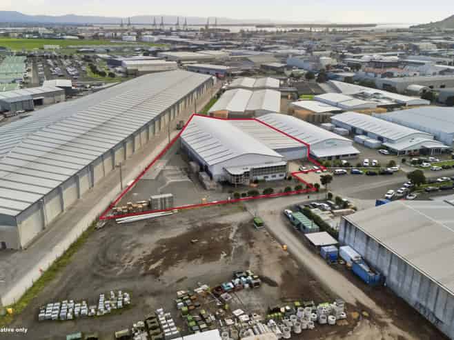 Large scale Mount industrial