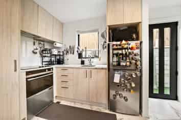 1/102 Millbrook Road, Sunnyvale