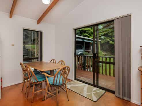 6 Ward Drive, Opua