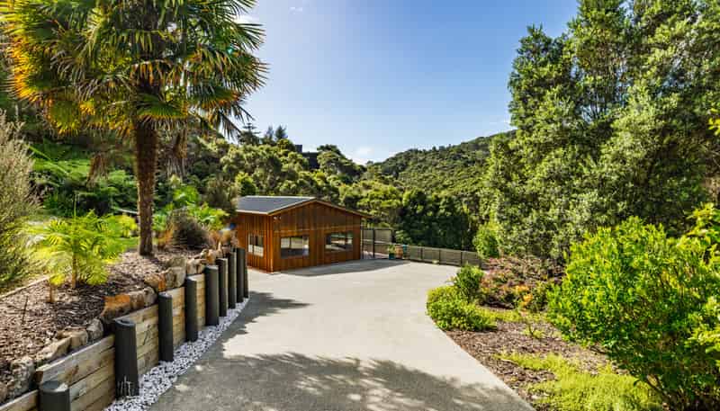 6 Ward Drive, Opua