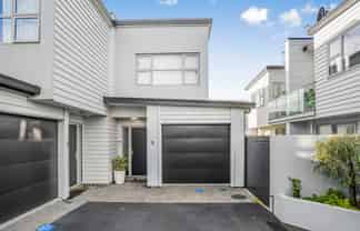 8 Lucern Lane, Petone