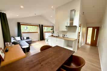 91D-2 Greenslade Road, Raglan