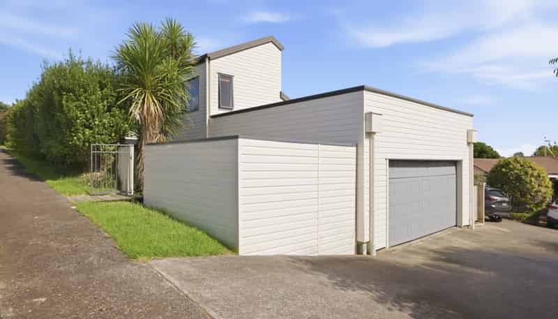 20A Otumoetai Road, Judea