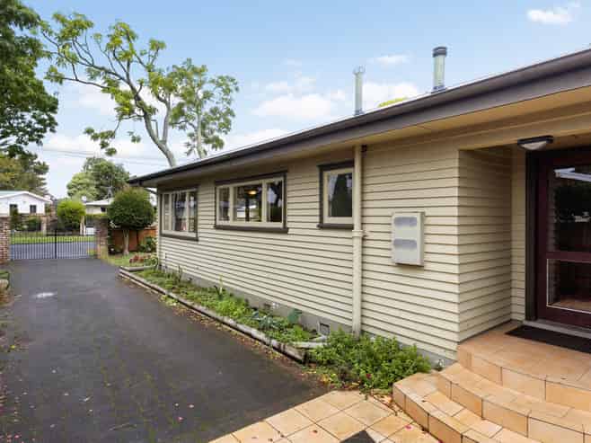 63 Brookfield Street, Hamilton East