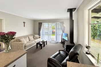 3 Lincoln Road, Carterton