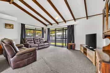 5 Campbell Street, Waihou