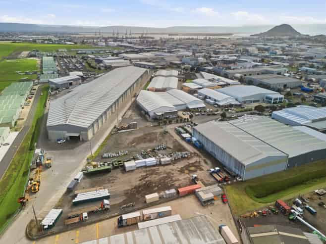 Sought after Mount yard space