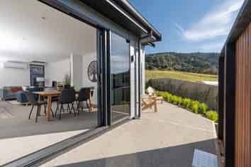 22 Tapley Close, Halfway Bush