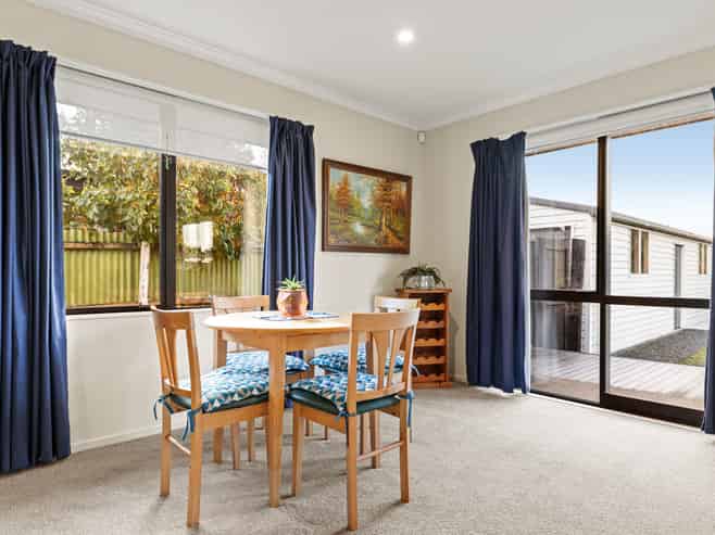 241 Breezes Road, Aranui