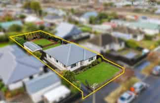 241 Breezes Road, Aranui