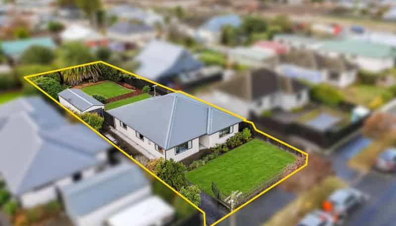 241 Breezes Road, Aranui