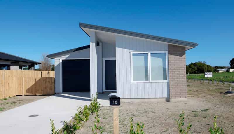 10 Hapeta St, Otaki
