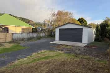Ideal tradie space in Hinemoa Street