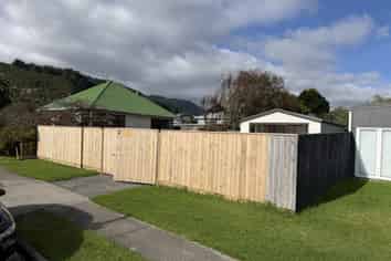 Ideal tradie space in Hinemoa Street