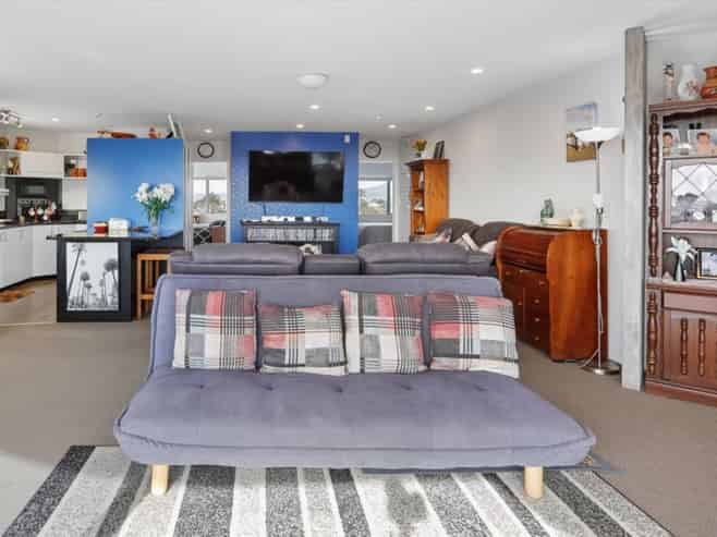 5/1086 Papamoa Beach Road, Papamoa Beach