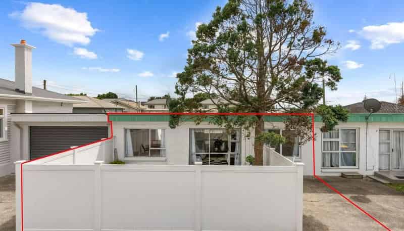 2/9 Vine Street, Mangere East