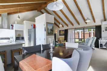 4 Ferndown Close, Tauranga Central