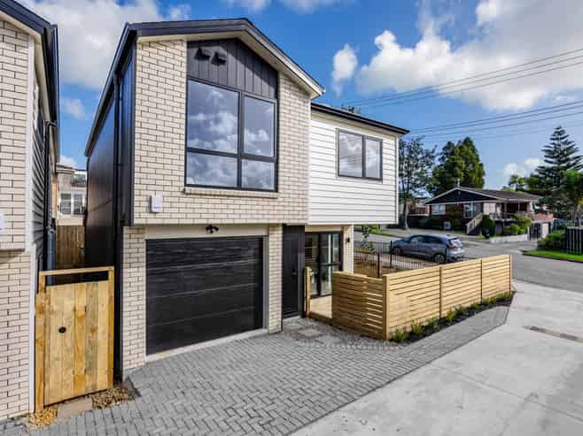 104A,B,C,D Hillside Road, Papatoetoe