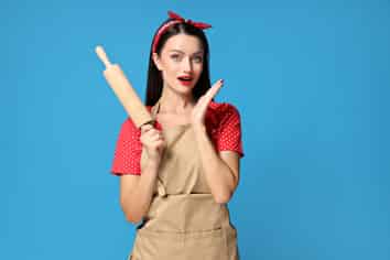 Award-Winning Auckland Based Cookie Brand, Work-From-Home Lifestyle - (CML-11525)
