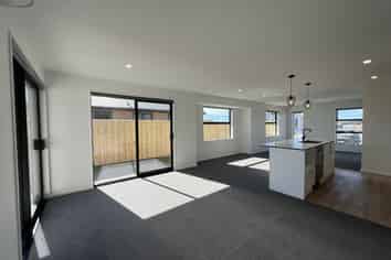 49 Crossley Ave, Ravenswood