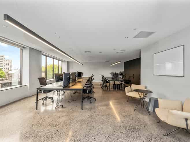 MODERN SHORTLAND STREET OFFICE
