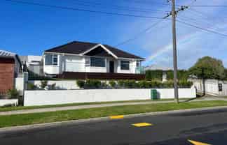 11 Chilman Street, Strandon