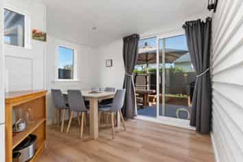 126 MacKenzie Avenue, Woolston