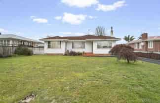 6 Edmund Hillary Avenue, Papakura