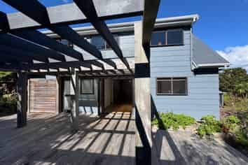 45 Kennedy Road, Surfdale