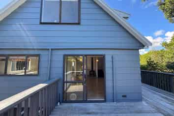 45 Kennedy Road, Surfdale