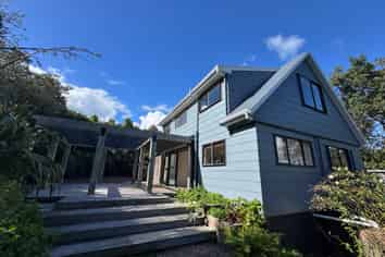 45 Kennedy Road, Surfdale