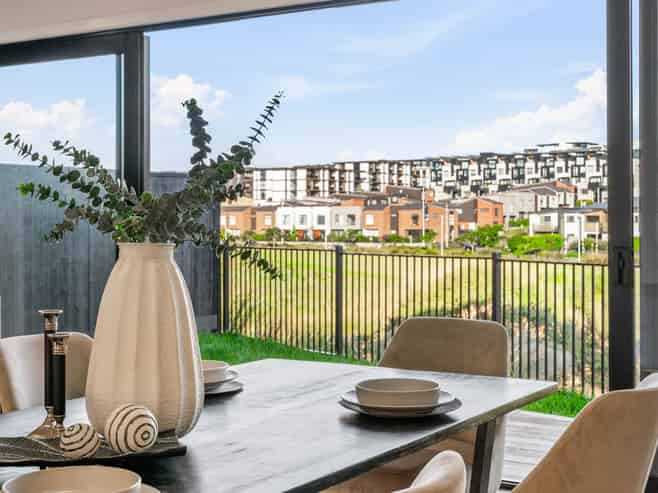 47 Streamview Way, Long Bay