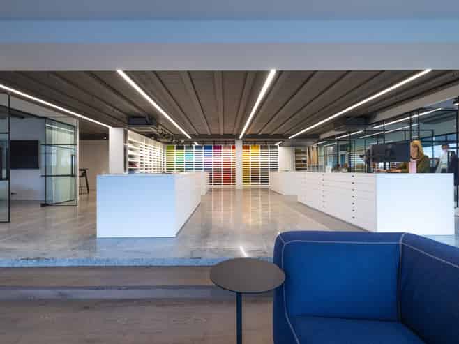 Contemporary Showroom & Office