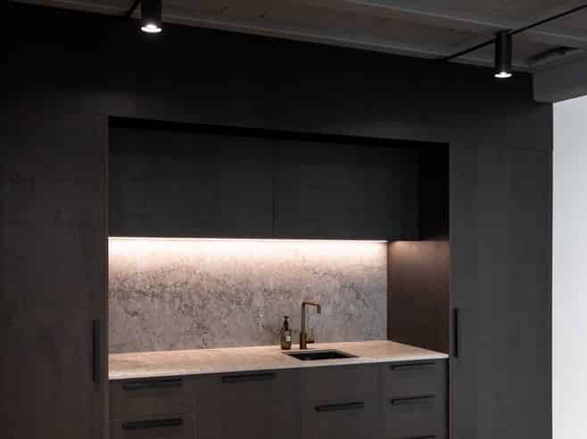 Contemporary Showroom & Office