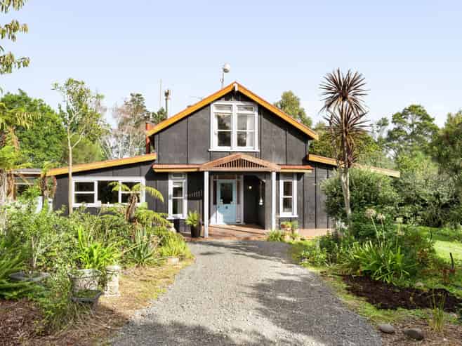 2/24 Clothier Road, Hamilton Lake