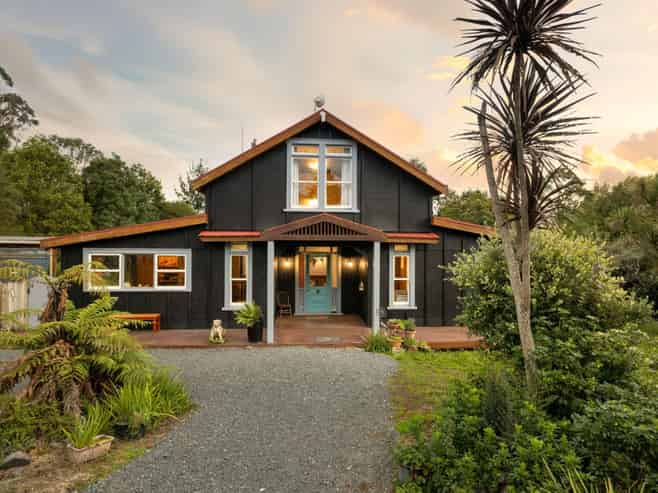 2/24 Clothier Road, Hamilton Lake