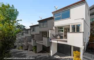 2/300 Parnell Road, Parnell