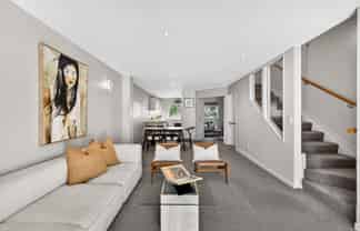 2/300 Parnell Road, Parnell