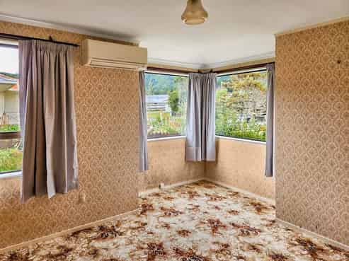 343 Wellington Road, Wainuiomata